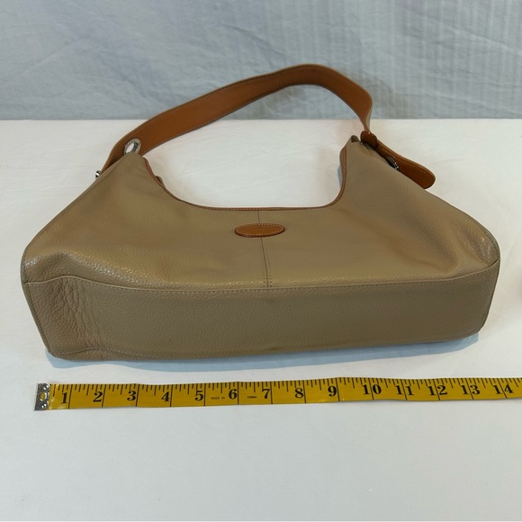 Two Tone Tan Leather Baguette Shoulder Bag - Picture 15 of 16